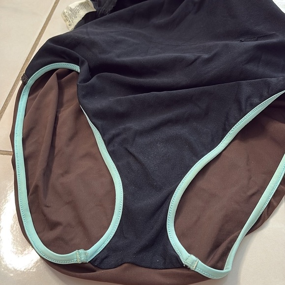 Anne Cole Brown and Mint One-Piece Swimsuit. Size 14 - Picture 7 of 10